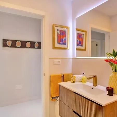 Luxury 1 Minute To The Beach & Salt Pool * Tabaiba