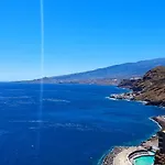 Luxury With Direct Access To The Sea, Two Pools , One Of Them Saltwater, Panoramic Views Of The Sea And Hidden Coves شقة *