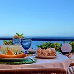 Luxury With Direct Access To The Sea, Two Pools , One Of Them Saltwater, Panoramic Views Of The Sea And Hidden Coves شقة *