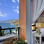 Luxury With Direct Access To The Sea, Two Pools , One Of Them Saltwater, Panoramic Views Of The Sea And Hidden Coves شقة *